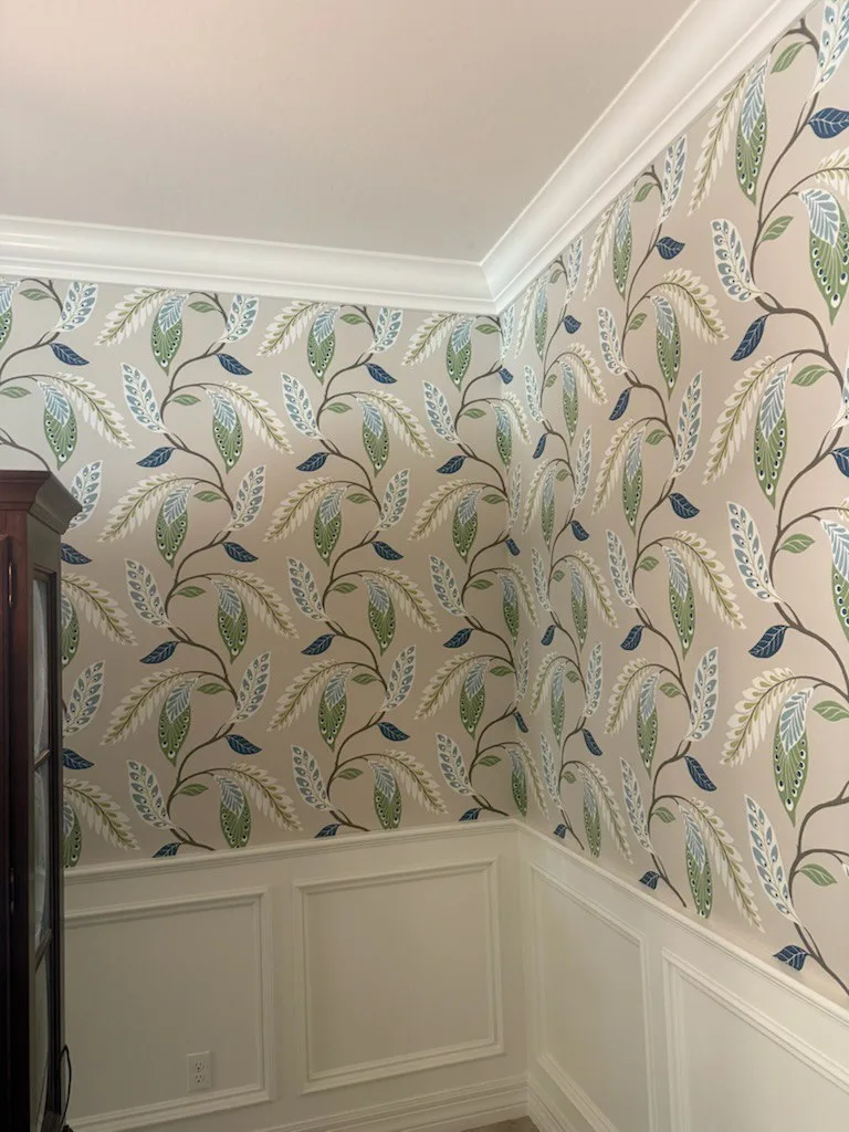 Commercial wallpaper installation San Diego